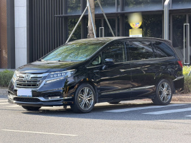 本田 艾力绅 2019款 2.0L 混动至尊版