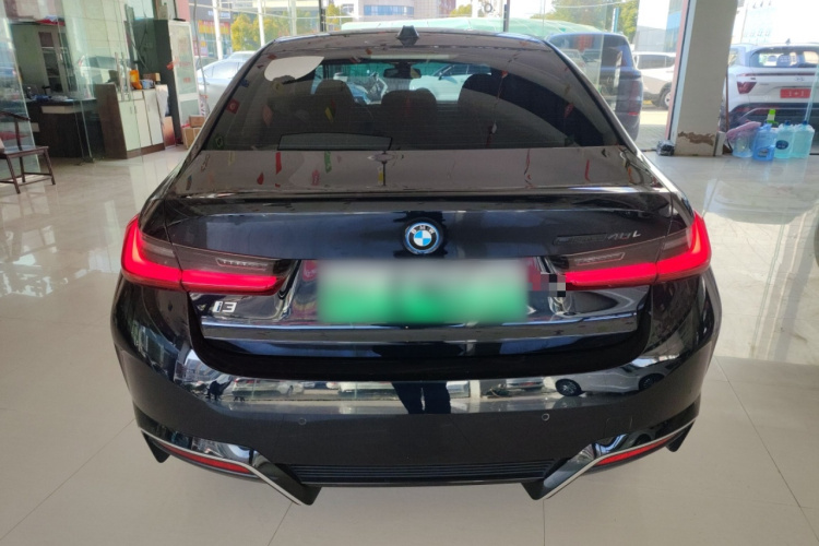 宝马i3 2024款 eDrive 35 L车身外观6004