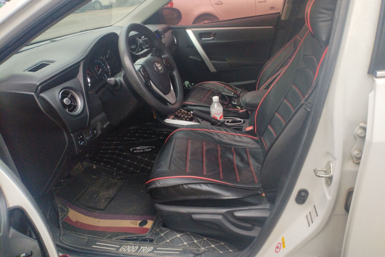 丰田 卡罗拉 2017款 改款 1.2T S-CVT GL-i中控内饰19