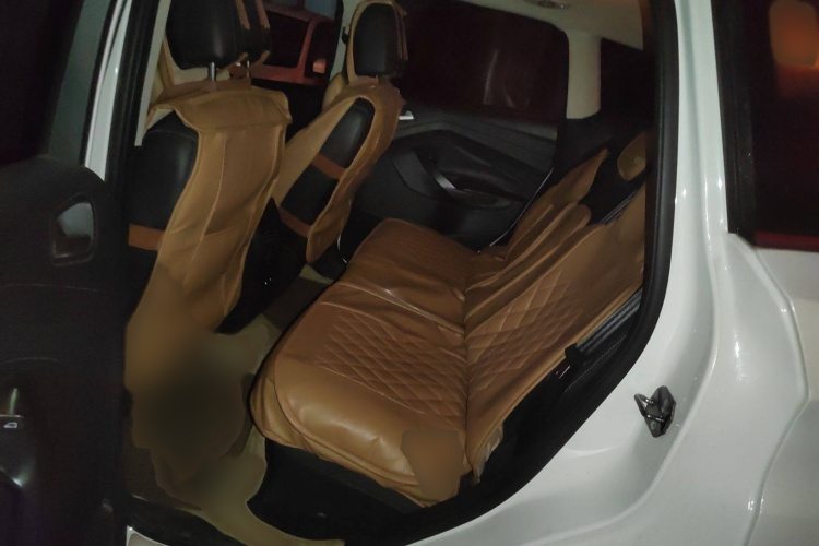 福特 翼虎 2017款 EcoBoost 180 两驱虎跃型中控内饰7004