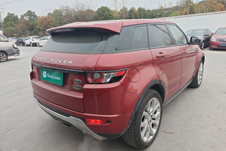 路虎 揽胜极光(进口) 2014款 2.0T 5门耀动版车身外观7