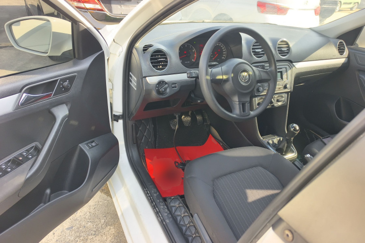 大众 捷达 2013款 1.6L 手动舒适型中控内饰7003