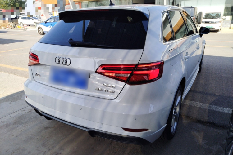 奥迪A3 2019款 Sportback 35 TFSI 时尚型 国V车身外观7