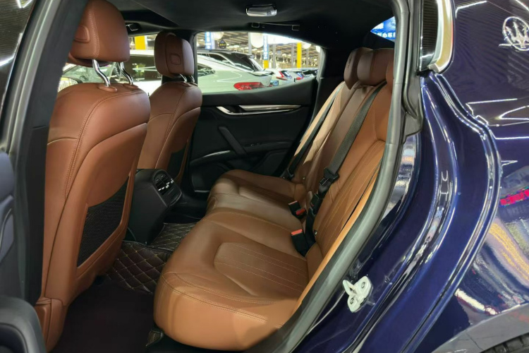 玛莎拉蒂 Ghibli 2018款 改款 3.0T 标准版中控内饰7007