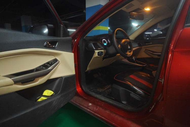 福特 福睿斯 2015款 1.5L 自动舒适型中控内饰7003