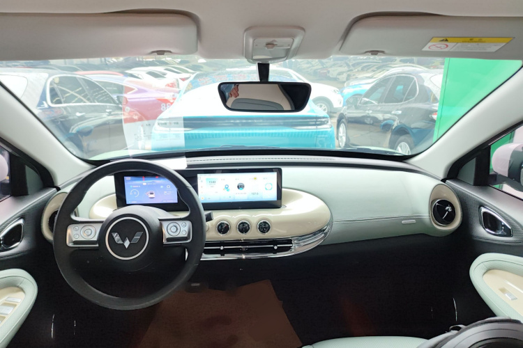 五菱汽车 五菱缤果 2024款 333km 悦享款中控内饰7002