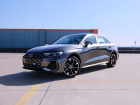 奥迪A3 2025款 A3L Limousine 35TFSI 飞驰尊享型