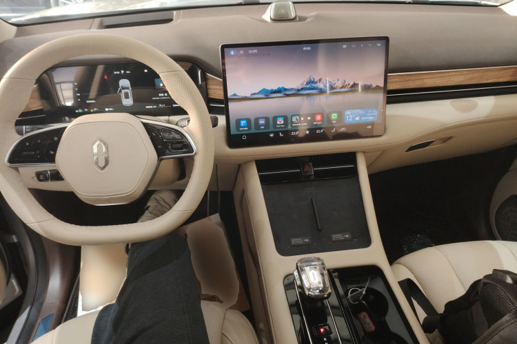 鸿蒙智行 问界M7 2024款 1.5T 后驱Plus版 5座中控内饰12