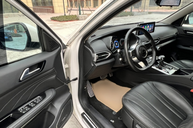 众泰T600 2019款 1.5T 自动豪华型中控内饰7006