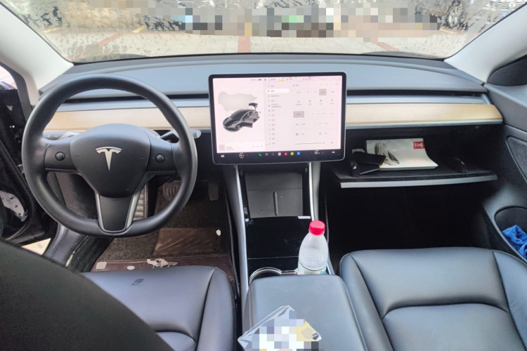 特斯拉 Model 3 2020款 改款 标准续航后驱升级版中控内饰12