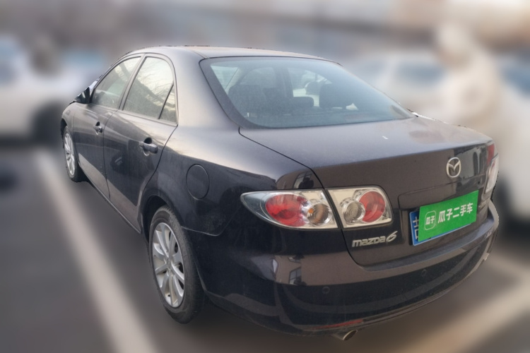 马自达6 2014款 2.0L 自动经典型车身外观5