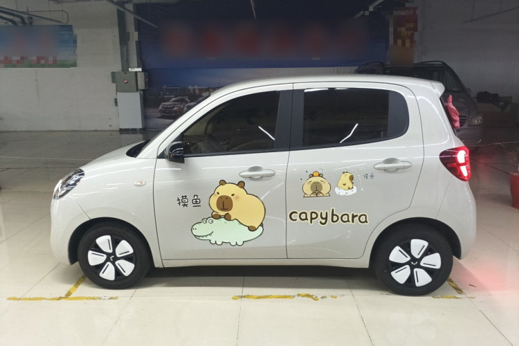 五菱汽车 宏光MINIEV 2025款 四门版 进阶款车身外观4