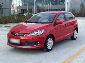 奇瑞 风云2 2015款 1.5L 手动新锐版