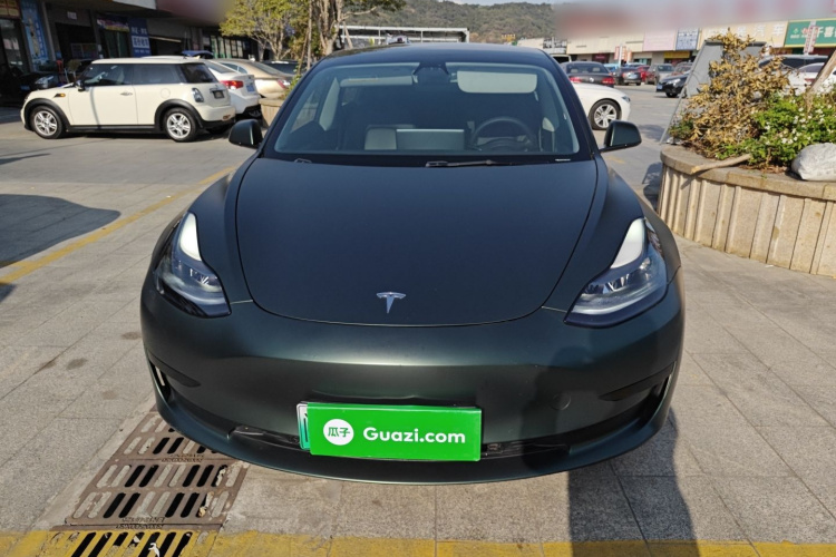 特斯拉 Model 3 2021款 改款 标准续航后驱升级版 3D1车身外观2