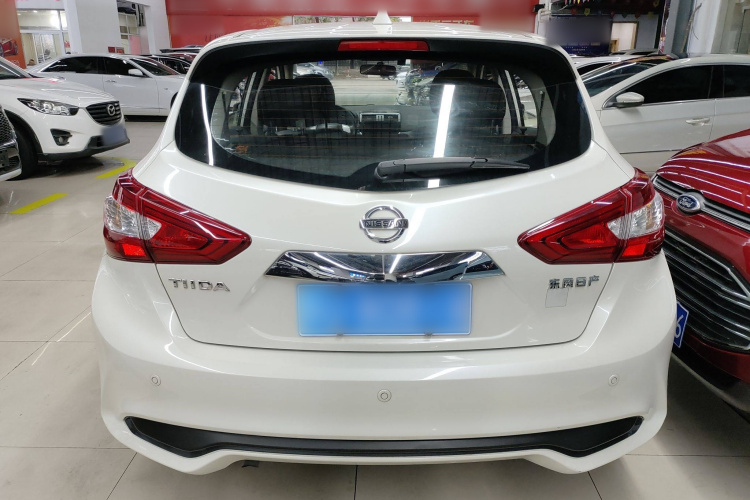 日产 骐达TIIDA 2021款 1.6L CVT酷动版车身外观6