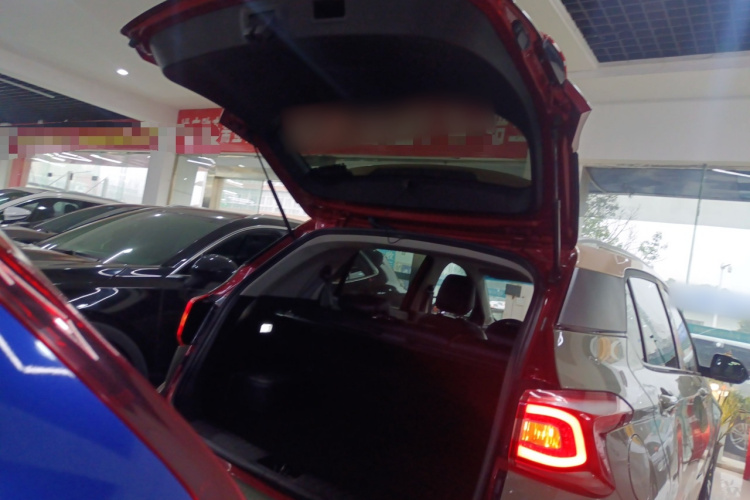 宝骏510 2017款 1.5L 自动豪华型机舱底盘23