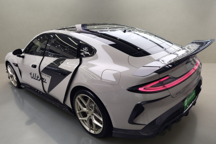 小米汽车 小米SU7 2024款 后驱超长续航高阶智驾Pro版车身外观5