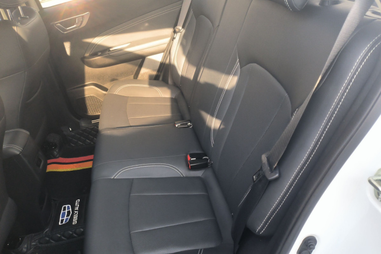 吉利汽车 远景X3 2019款 升级版 1.5L CVT尊贵型中控内饰21