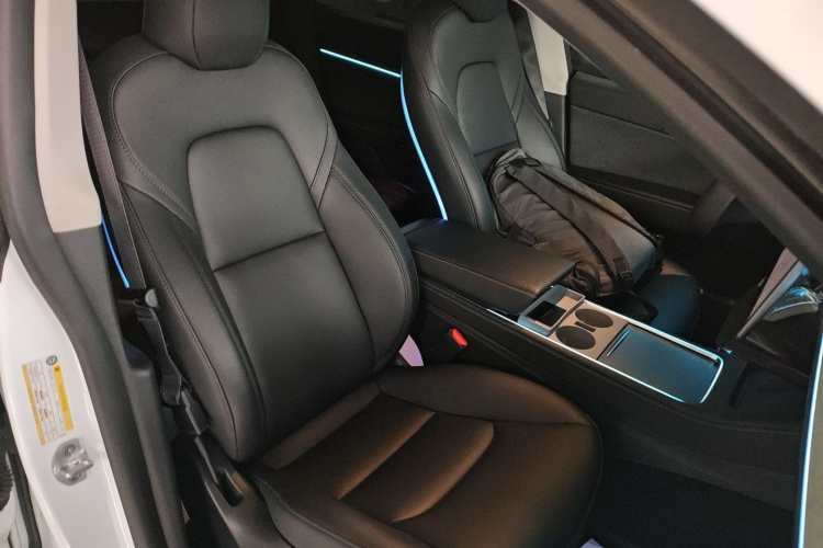 特斯拉 Model Y 2023款 后轮驱动版局部细节41