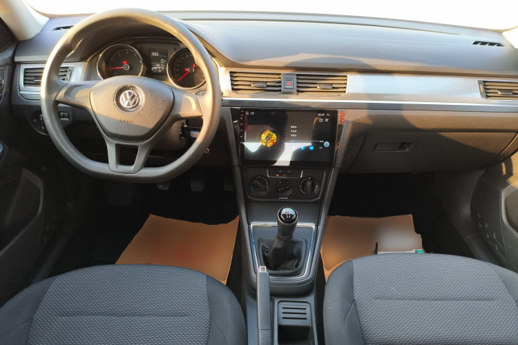 大众 宝来 2016款 1.6L 手动时尚型中控内饰7002