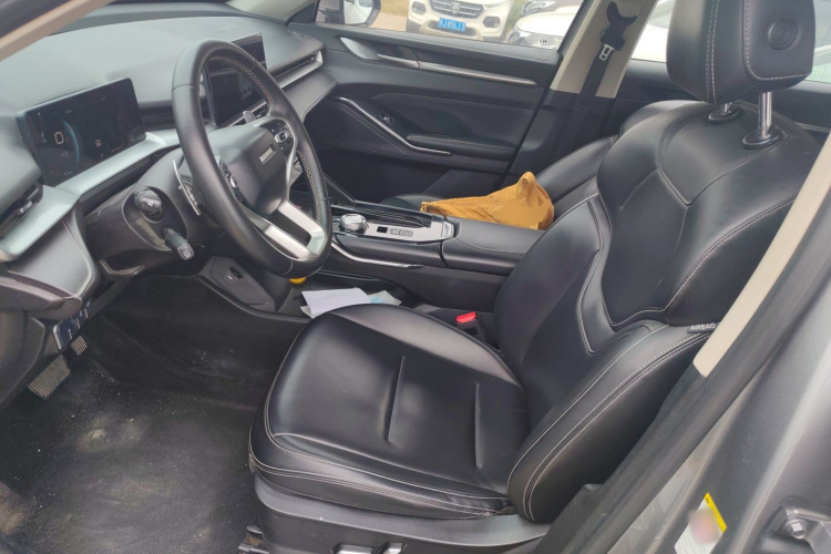 哈弗H6 2021款 第三代 1.5T 自动两驱Max中控内饰19