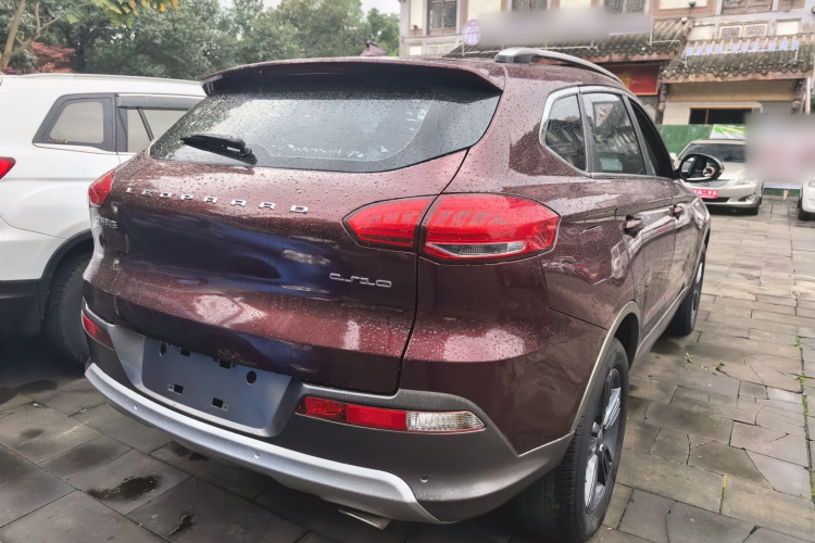 猎豹汽车 猎豹CS10 2017款 1.5T CVT精英型车身外观7