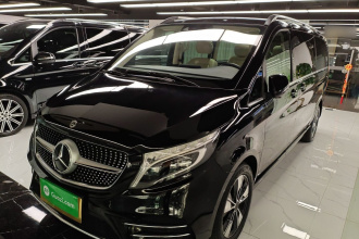 奔驰V级 2020款 V 260 L 长轴距豪华版