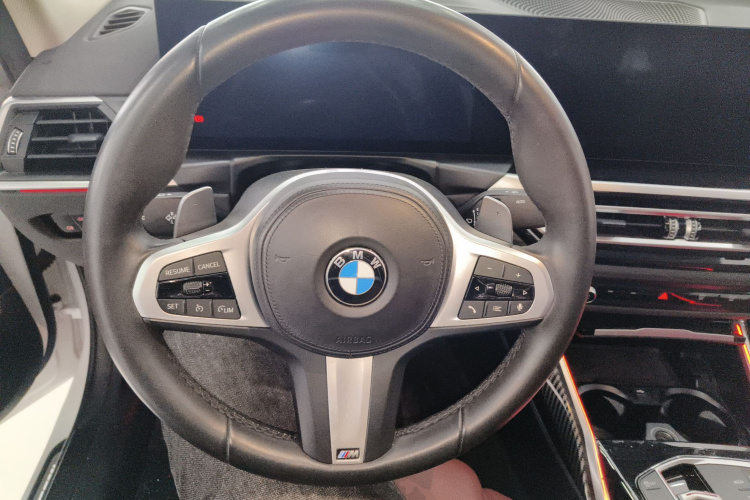 宝马3系 2023款 320Li M运动套装中控内饰13