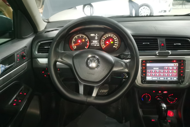 大众 朗行 2015款 1.6L 自动风尚版局部细节13