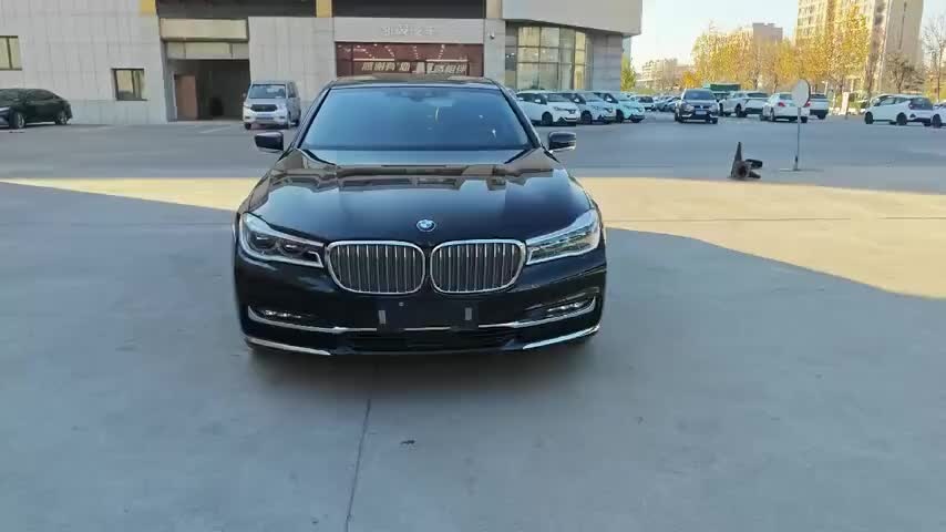 宝马7系 2018款 730Li 尊享型 卓越套装实拍1