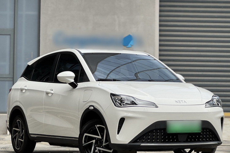 哪吒汽车 哪吒AYA 2023款 401 Lite车身外观6002