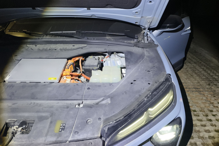 蔚来ES6 2020款 600KM 运动版局部细节9006