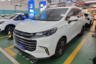 上汽大通MAXUS 大通G50 2019款 1.5T 首发款自动豪华版 6座