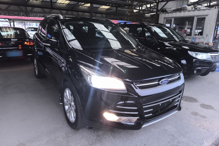 福特 翼虎 2013款 1.6L GTDi 两驱风尚型车身外观3