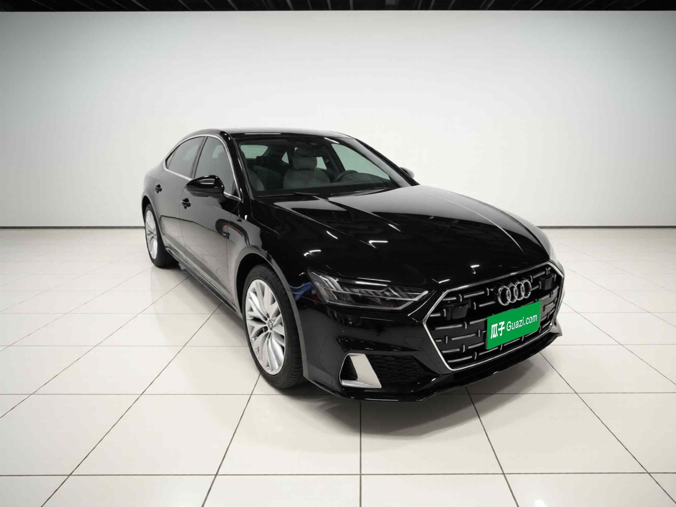 奥迪A7L 2024款 45TFSI S-line 筑梦型 流晶套装(5)