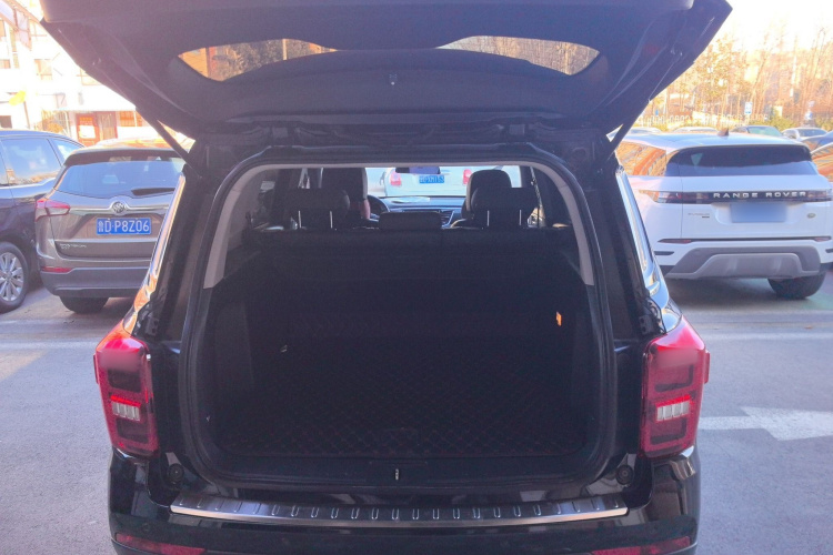 广汽传祺 传祺GS7 2017款 280T 两驱豪华型机舱底盘23