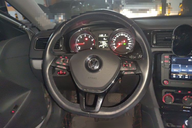 大众 速腾 2018款 1.6L 自动舒适型中控内饰13