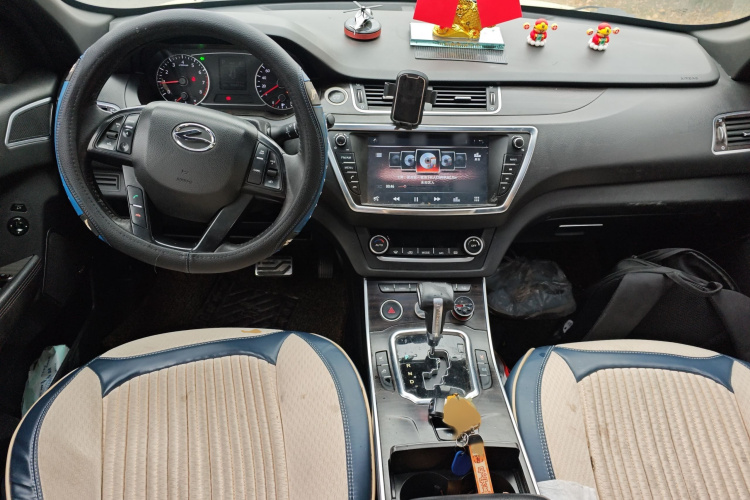 陆风X7 2015款 2.0T 全景尊贵版中控内饰7002