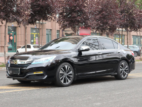 本田 雅阁 2016款 混动 2.0L 锐领版