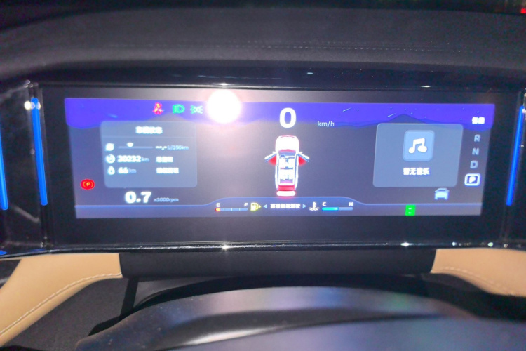 吉利汽车 博越L 2023款 1.5TD DCT尊贵型局部细节14