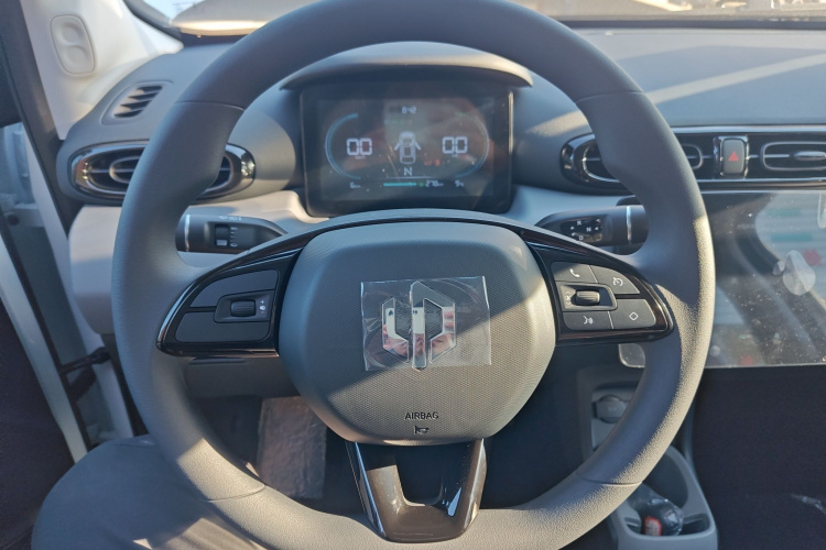 零跑汽车 零跑T03 2025款 310舒享版中控内饰13