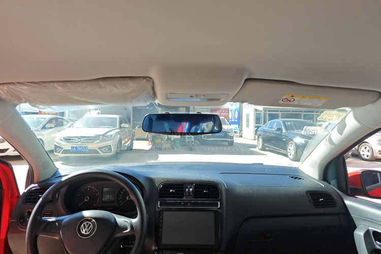 大众 Polo 2016款 1.4L 自动风尚型局部细节22