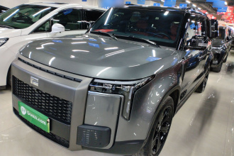 极石01 2023款 尊享6座版