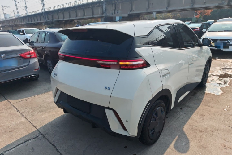 比亚迪 海鸥 2023款 活力版车身外观7