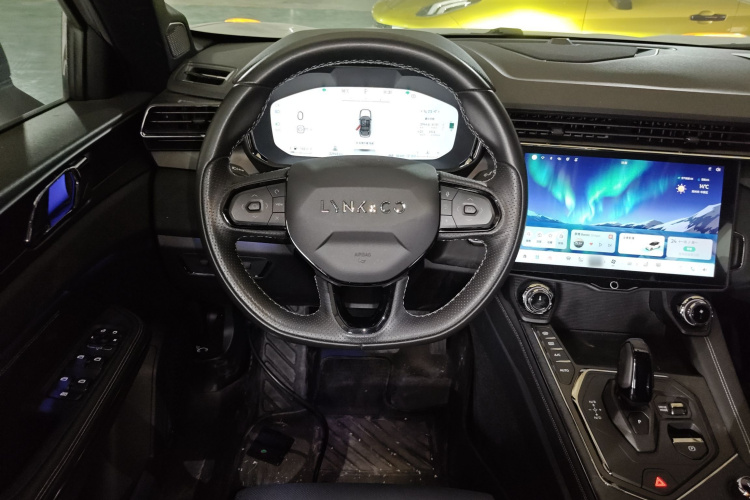 领克01 2023款 1.5TD EM-F PM中控内饰13