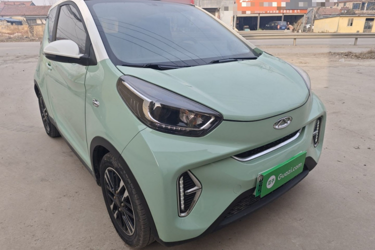 奇瑞 小蚂蚁 2022款 甜粉款 半糖版 磷酸铁锂 29.2kWh 30kW 301km车身外观3