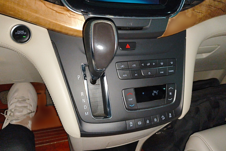 别克GL8 2018款 ES 28T 舒适型 国VI局部细节18