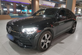 奔驰GLC轿跑 2022款 改款 GLC 260 4MATIC 轿跑SUV