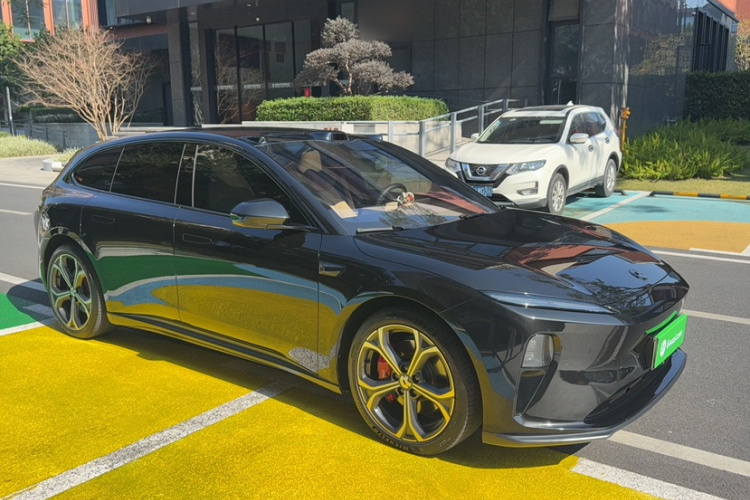 蔚来ET5T 2024款 75kWh Touring车身外观6002