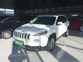 Jeep 自由光 2017款 2.0L 优越版
